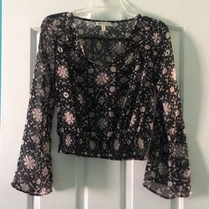 Cute boho top!